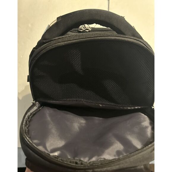 Swiss Gear scan smart airflow laptop/travel bag black 6 pockets 18'' - Picture 3 of 8